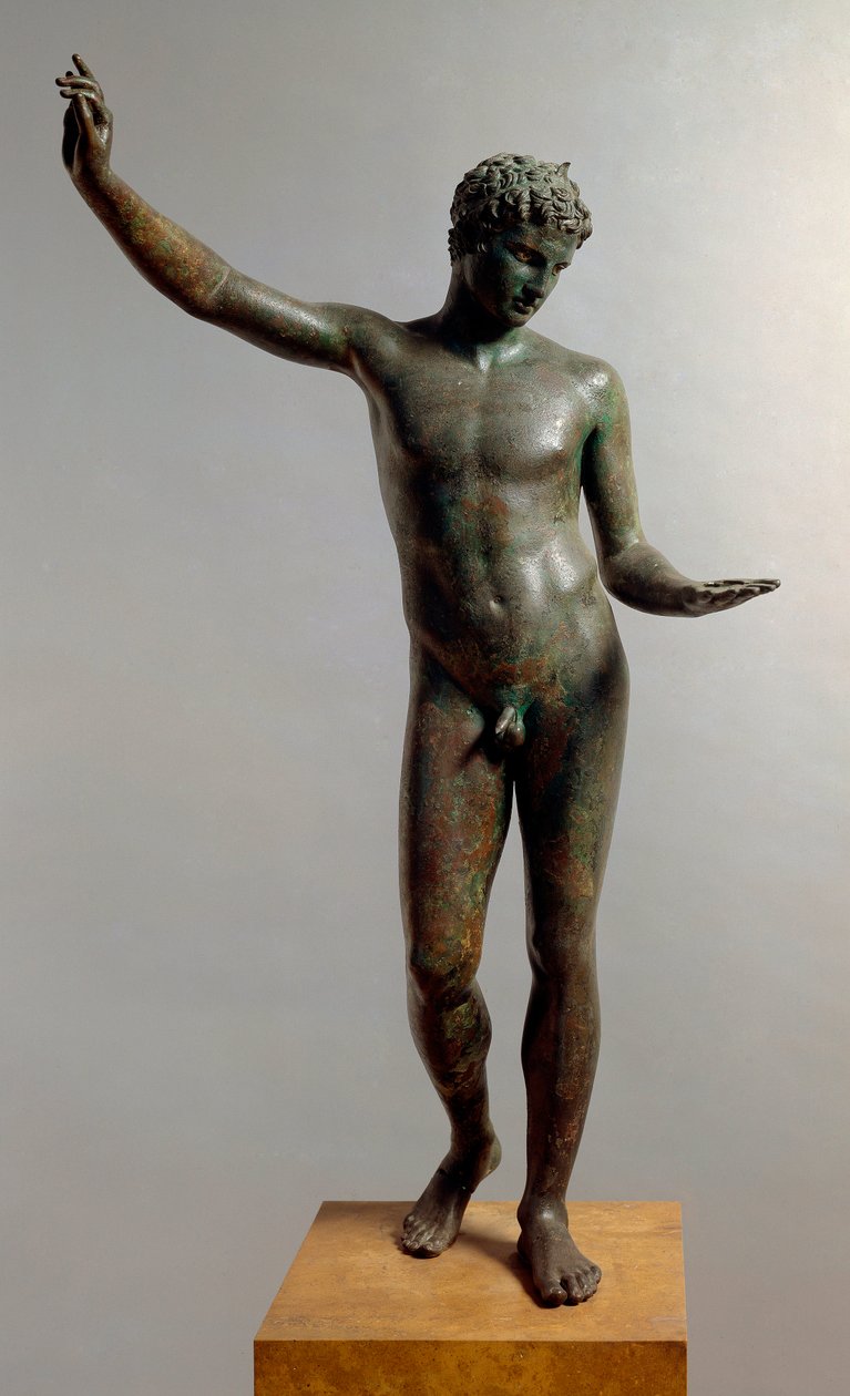 Arte griego: estatua de bronce del “joven de Maratón” (efebo) representando a Hermes atleta adolescente atribuida al escultor Praxíteles (siglo IV a.C.), 460 a.C. de Praxiteles