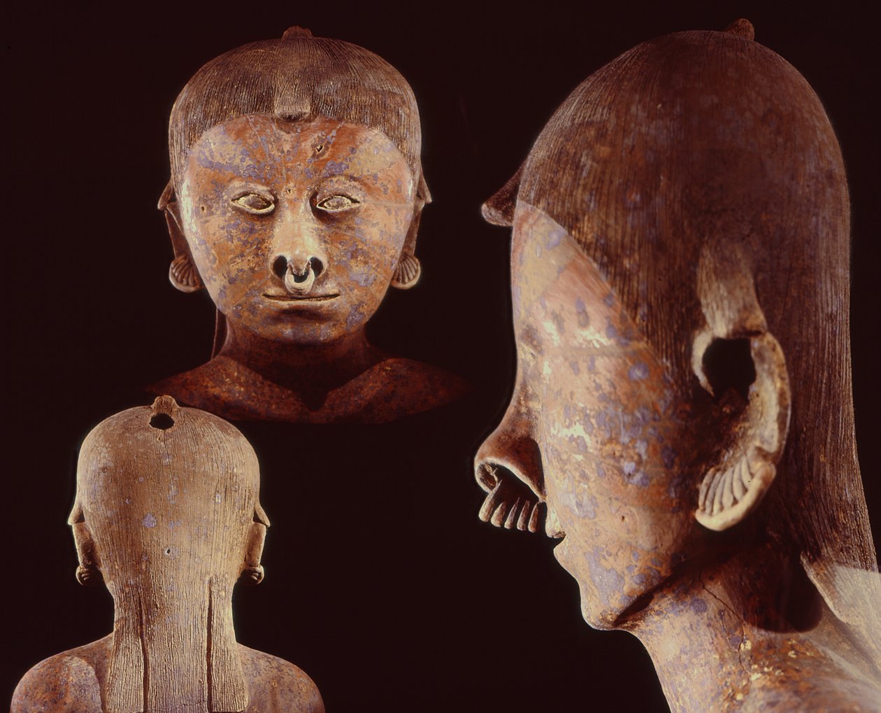 Detalles de figura sentada, Cultura Chinesco de Pre Columbian Pre Columbian