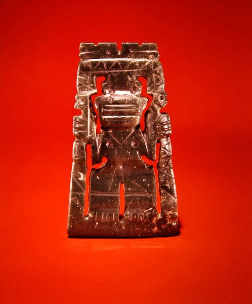 Colgante de figurina enmarcada, de Guacimo, área de Linea Vieja de Pre Columbian Pre Columbian