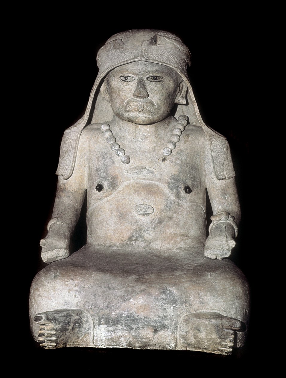Arte precolombino: anciana con un tocado. Escultura de Veracruz (México) de Pre Columbian Pre Columbian