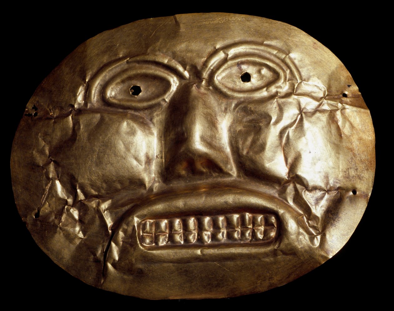 Máscara funeraria de oro (civilización Calima, 7mo-15mo siglo, Bogotá, Museo de Oro, Colombia) de Pre Columbian Pre Columbian