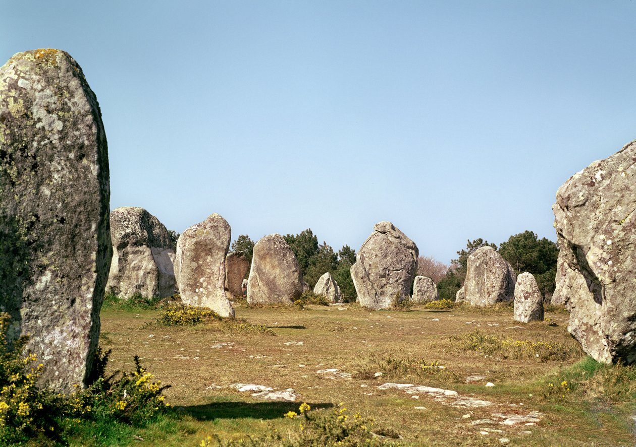 Alineación de piedras erguidas, Período Megalítico, 4º-3º milenio a.C. de Prehistoric