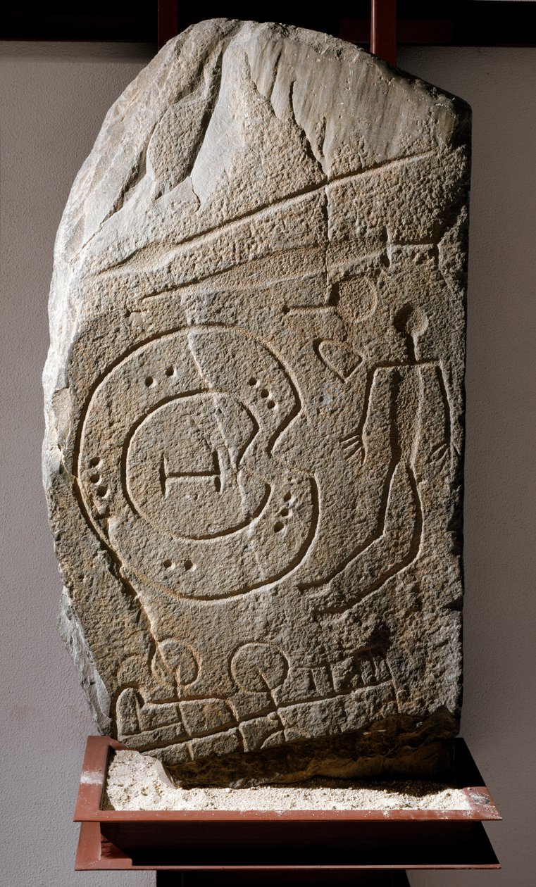 Estela ibérica del guerrero de Solana de Cabanas. Siglo VIII-VI a.C. de Prehistoric Prehistoric