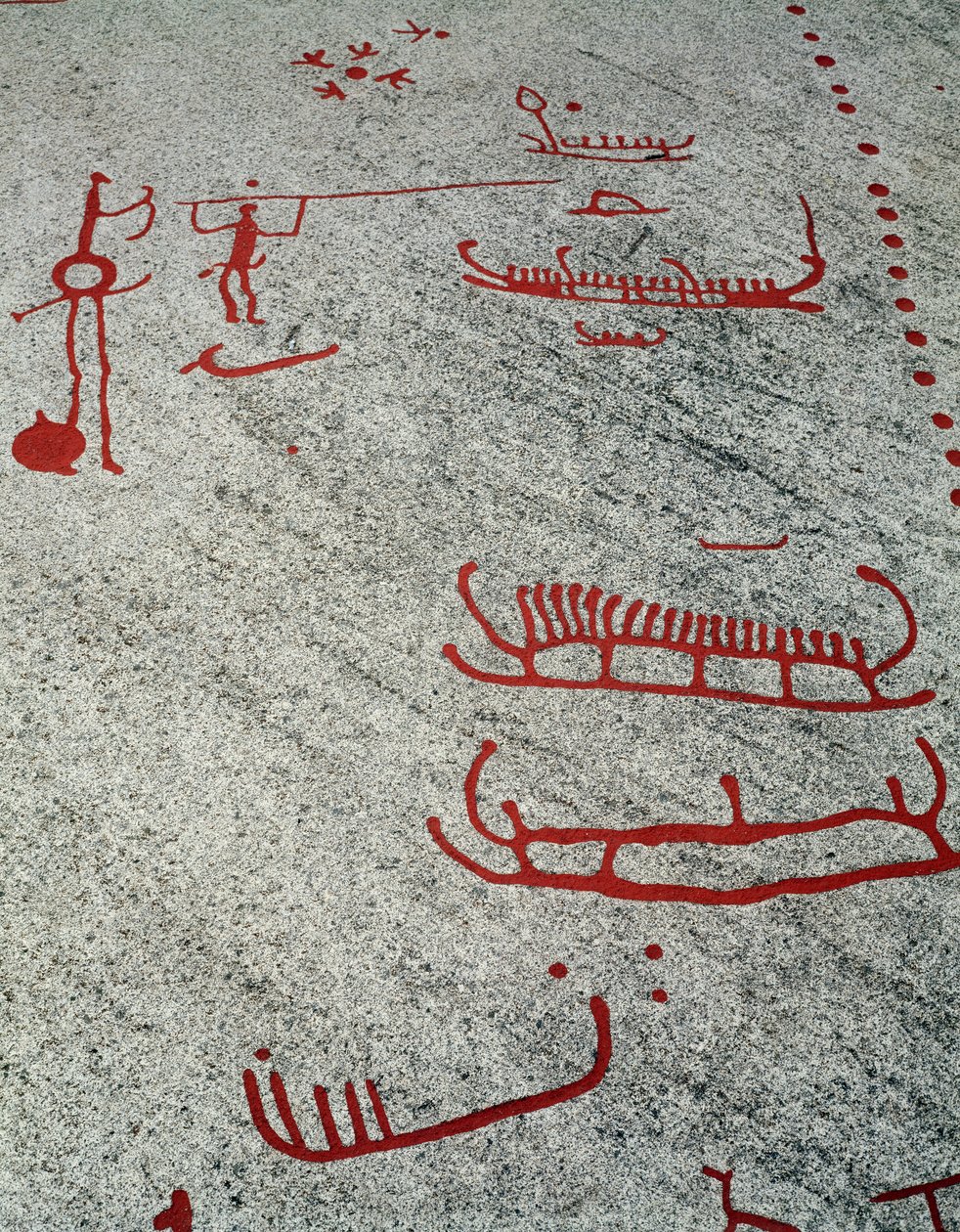 Edad de Bronce nórdica: barcos y trineos, grabados rupestres en Tanum, Suecia de Prehistoric Prehistoric