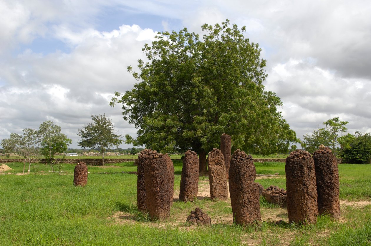 Prehistoria: círculo megalítico de piedras de Wassu, Gambia (foto) de Prehistoric Prehistoric