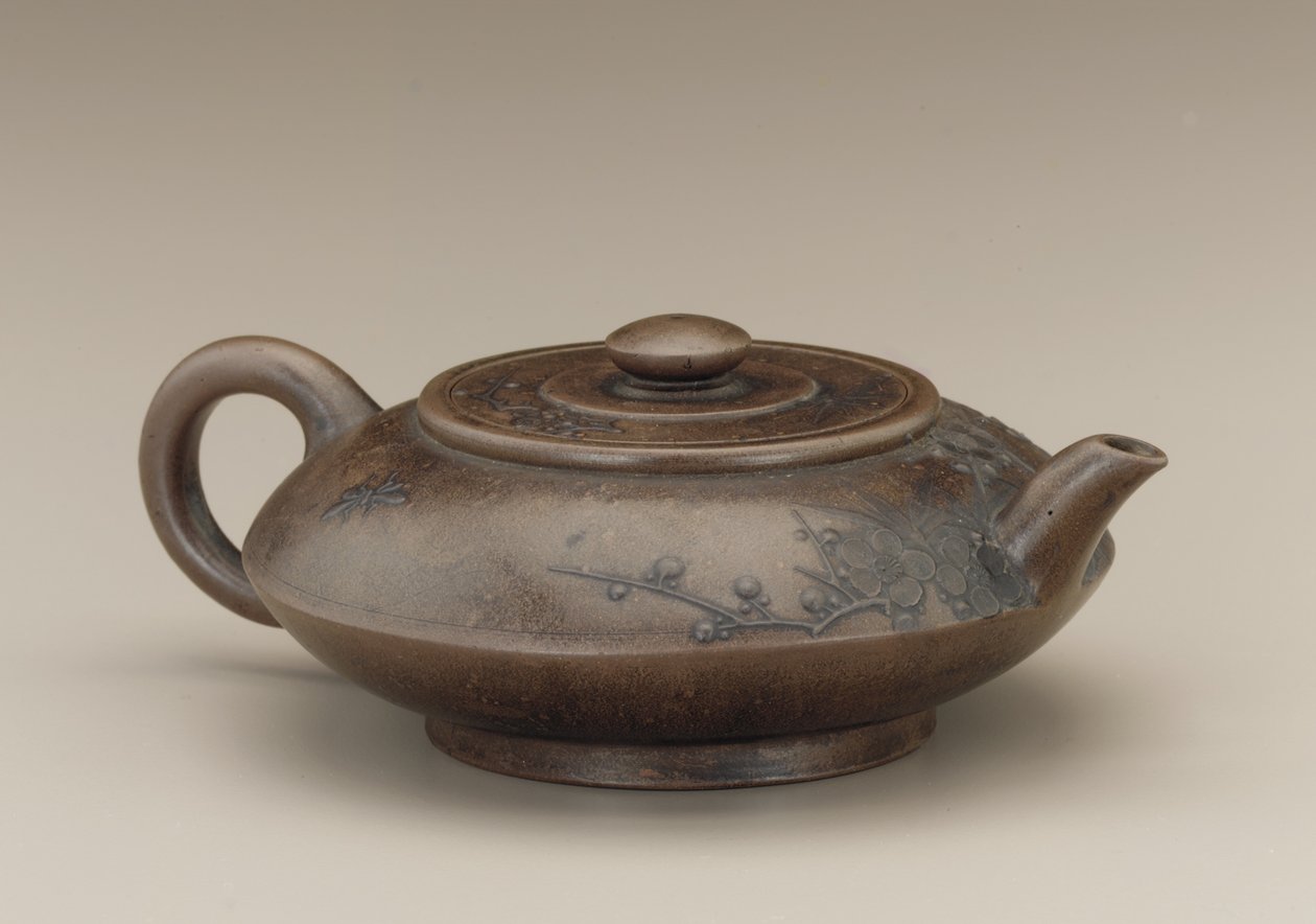 Tetera con marca falsa de Gong Chun, Yixing, provincia de Jiangsu de Qing Dynasty Chinese School