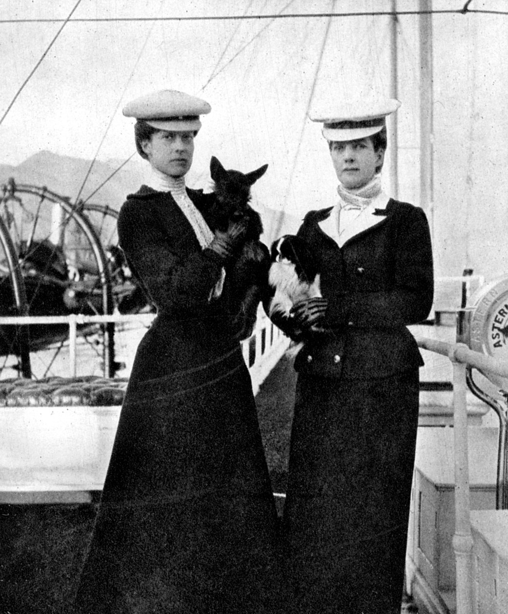 Reina Alexandra 1844-1925 con su hija la princesa Victoria 1868-1935, 1908 de Queen Alexandra