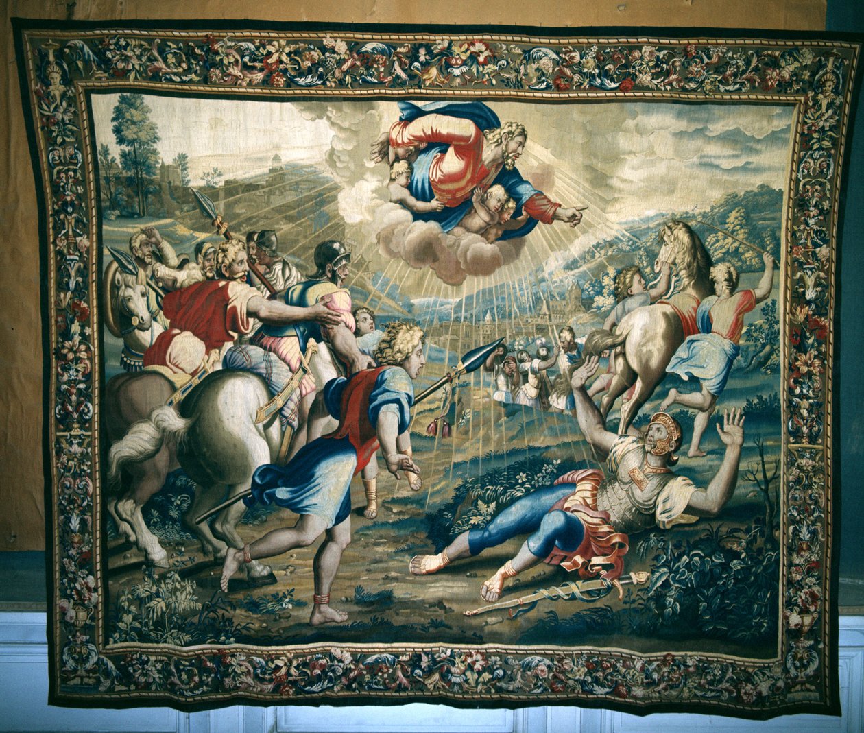 La conversión de San Pablo, de una serie que representa los Hechos de los Apóstoles, tejida en el Taller de Beauvais bajo la dirección de Philippe Behagle (1641-1705) 1695-98 de Raffaello Sanzio Raphael