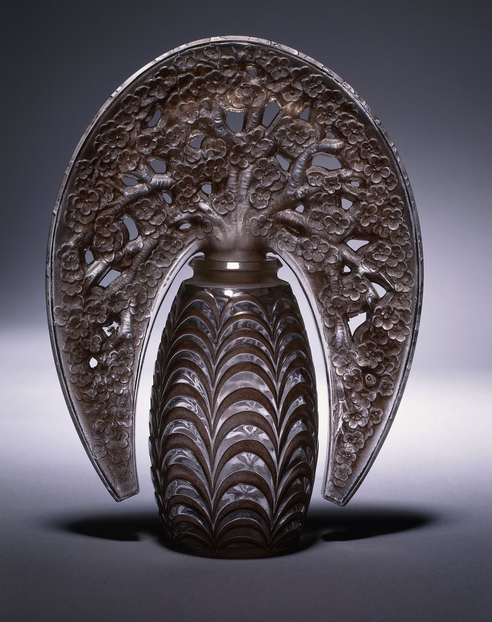 Bouchons Fleurs de Pommiers No. 493, c.1919 de Rene Jules Lalique
