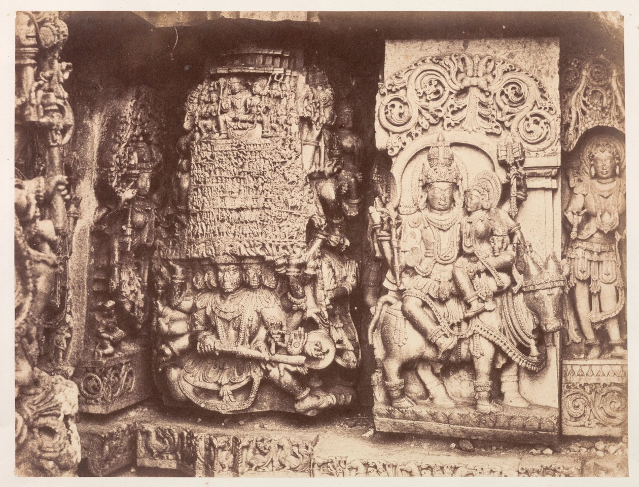 Hoysalesvara Temple Sculpture, Halebid de Richard Banner Oakeley