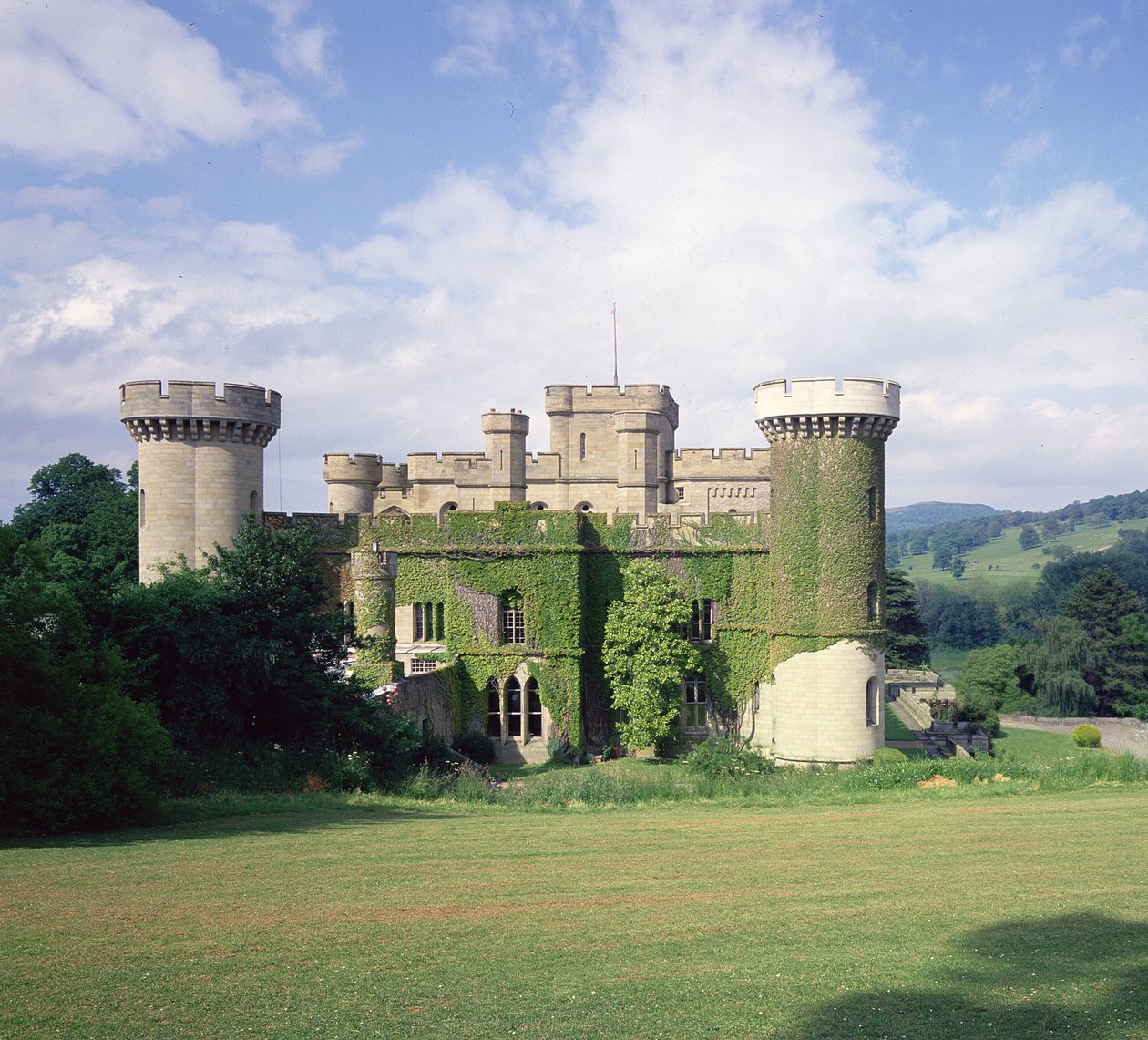 Vista del exterior, diseñado por Robert Smirke en 1811 de Robert Smirke