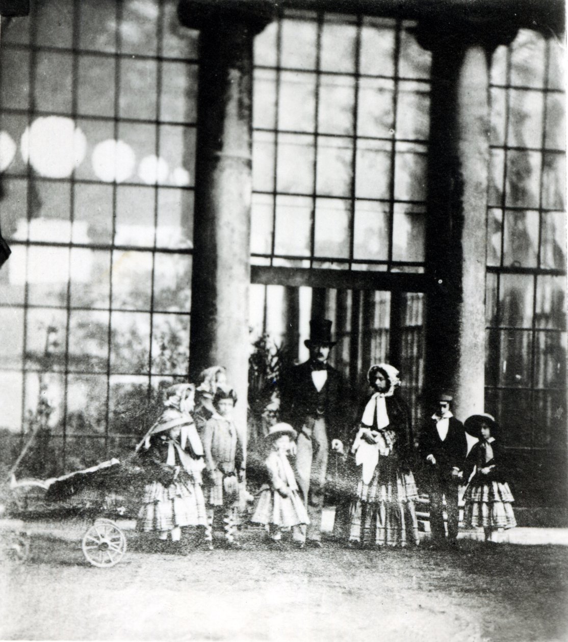 La Reina Victoria y el Príncipe Alberto con sus Hijos de Roger Fenton
