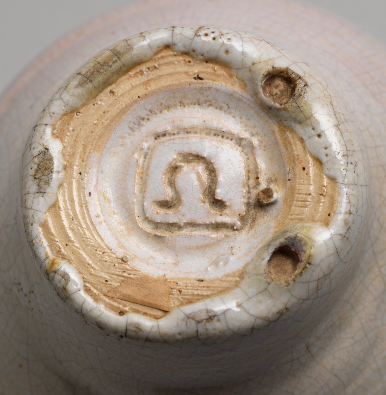 Cuenco esmaltado en blanco, 1914-15 de Roger Eliot Fry