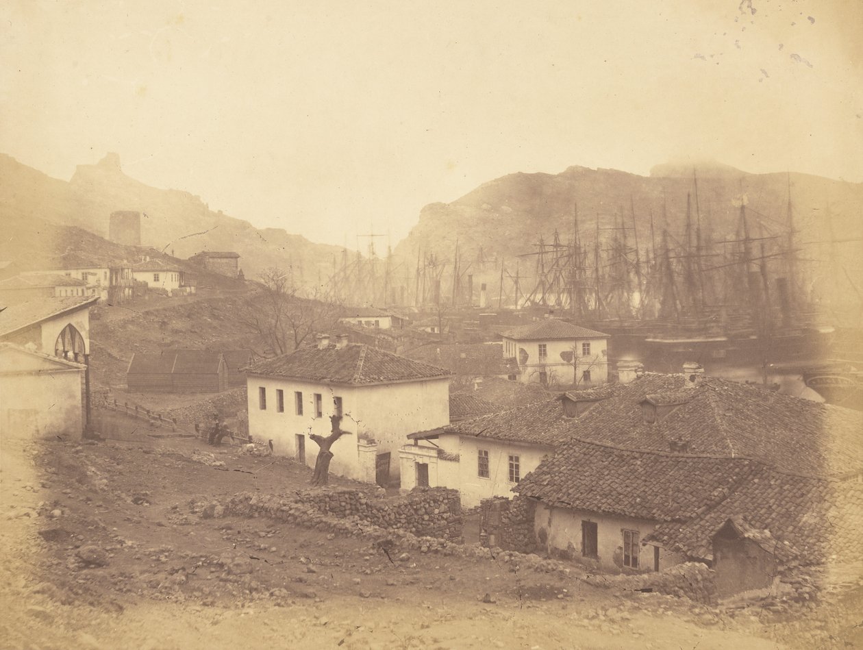 Balaklava, con vistas al mar. de Roger Fenton