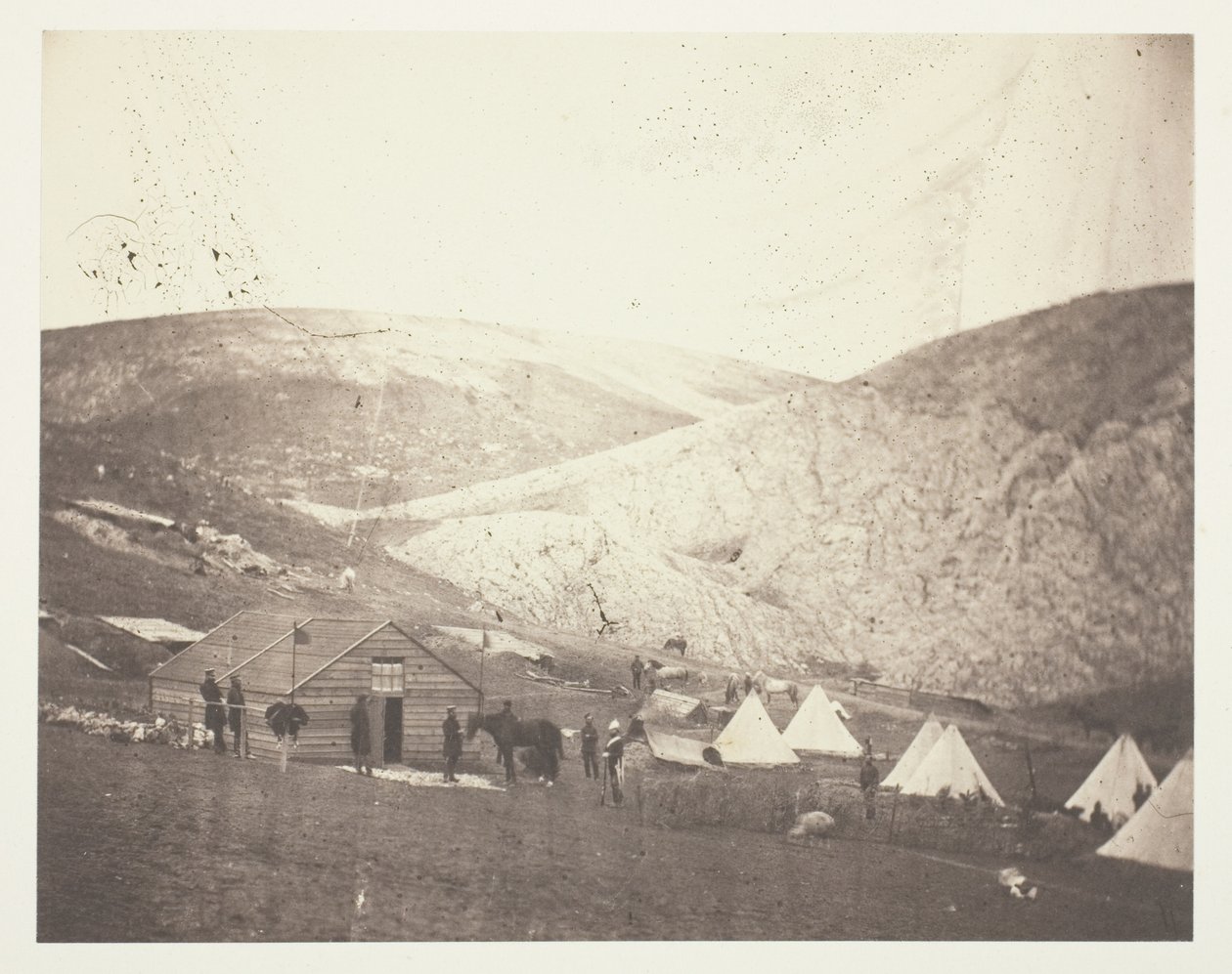 Campamento de los 4º Dragones de la Guardia, cerca de Karyni de Roger Fenton