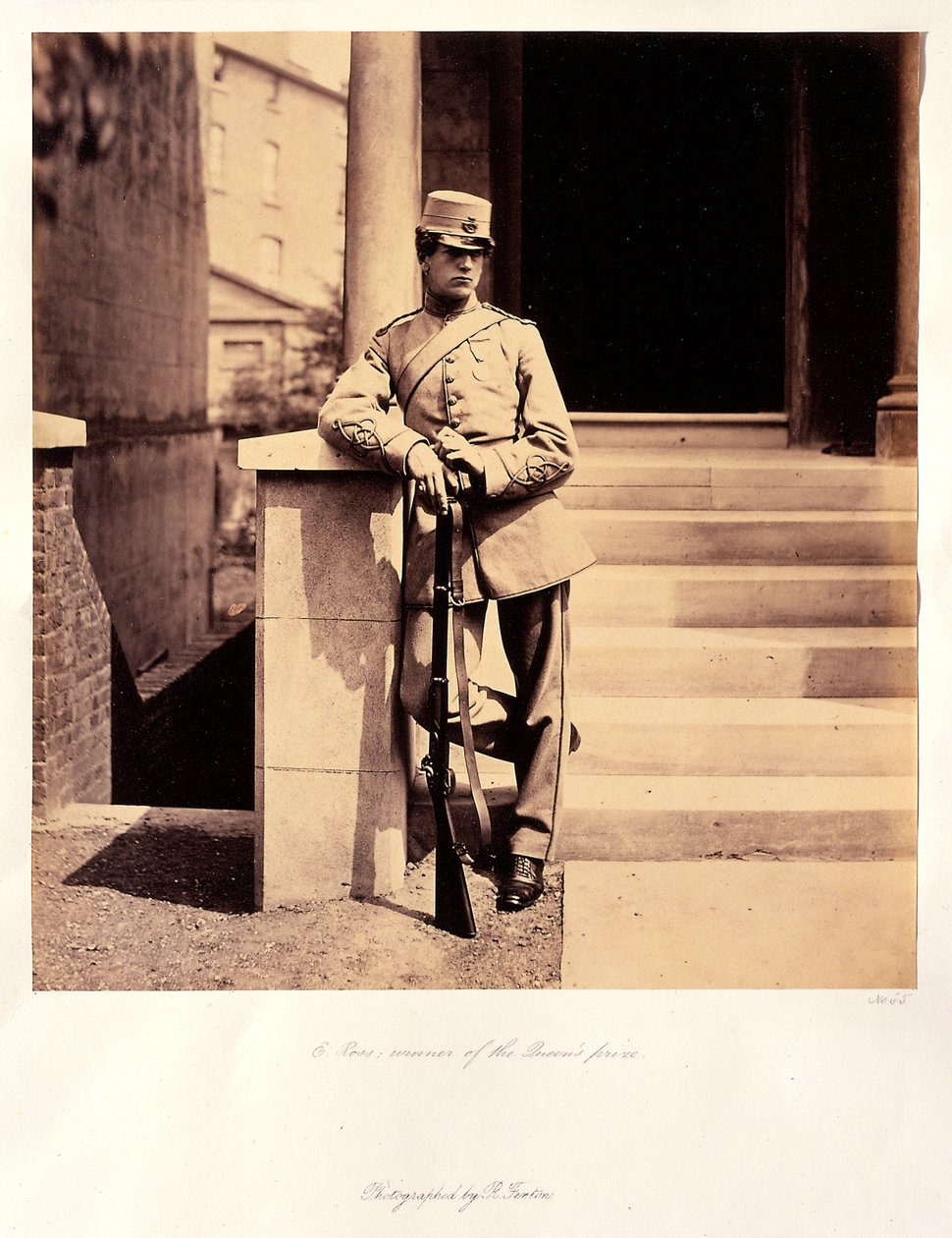 E. Ross, ganador del Queen