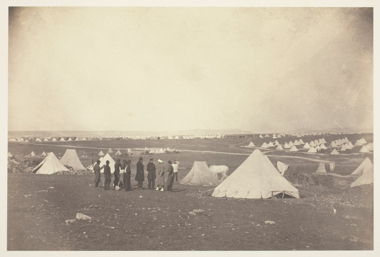 Cuarteles del General Bosquet mirando hacia la Granja Mackenzie de Roger Fenton