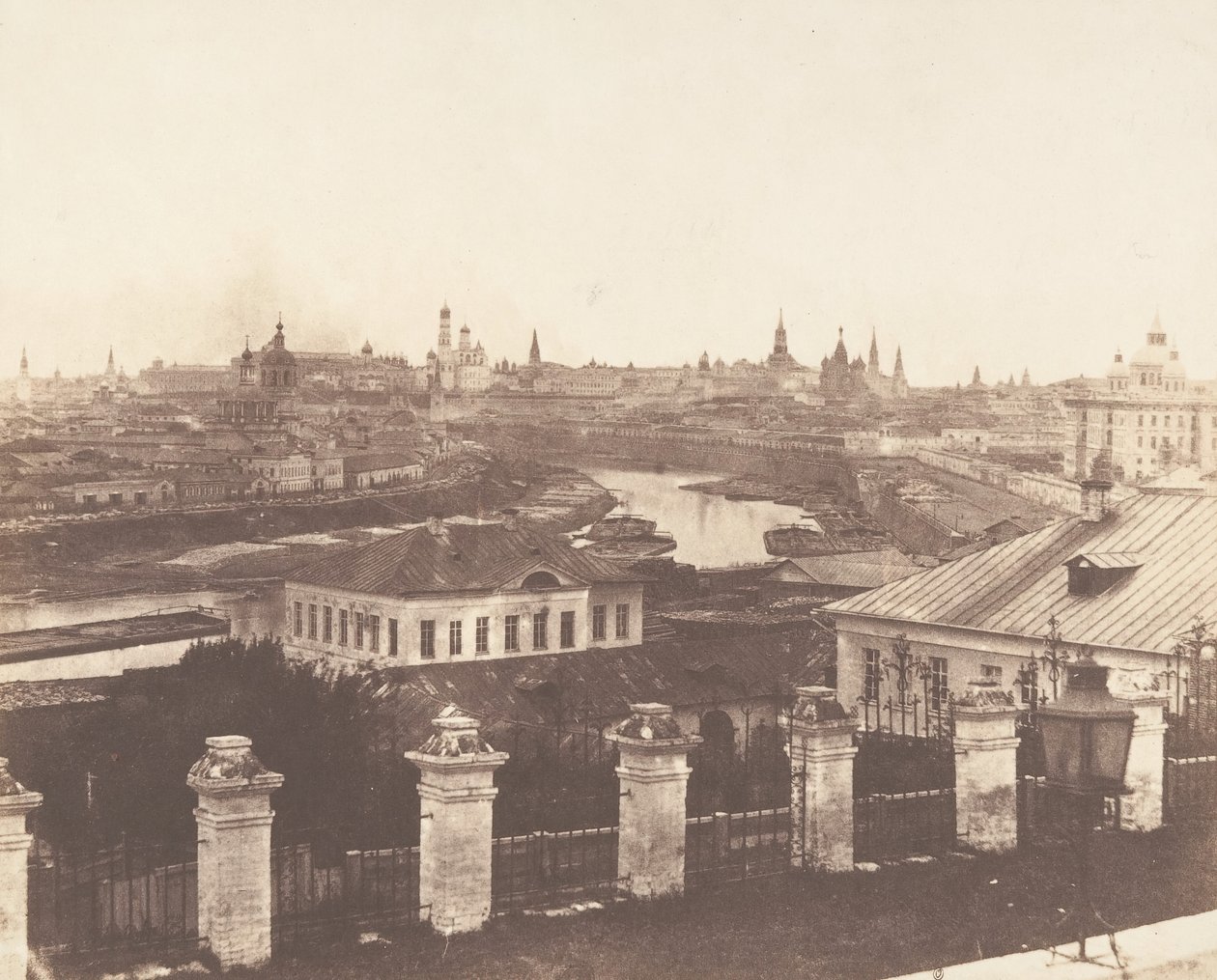 Moscú, el Kremlin en la Distancia, 1852 de Roger Fenton