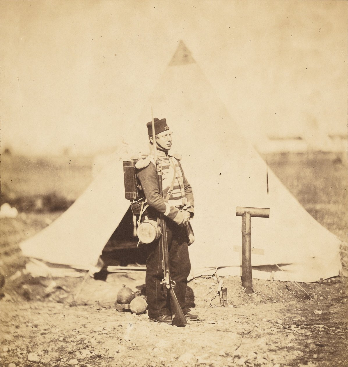 Soldado raso con equipo de marcha completo de Roger Fenton