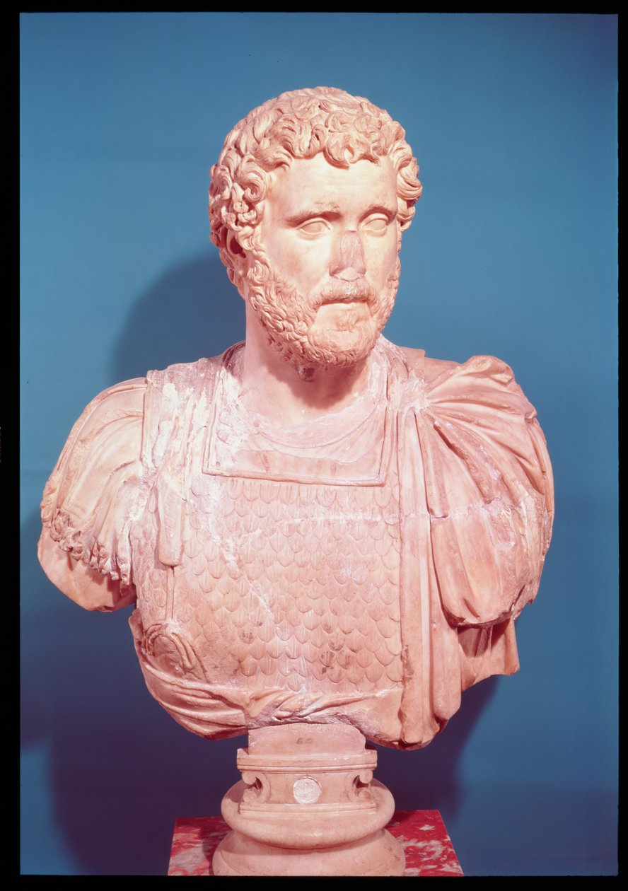 Busto del emperador Antonino Pío (86-161 d.C.) (mármol) de Roman