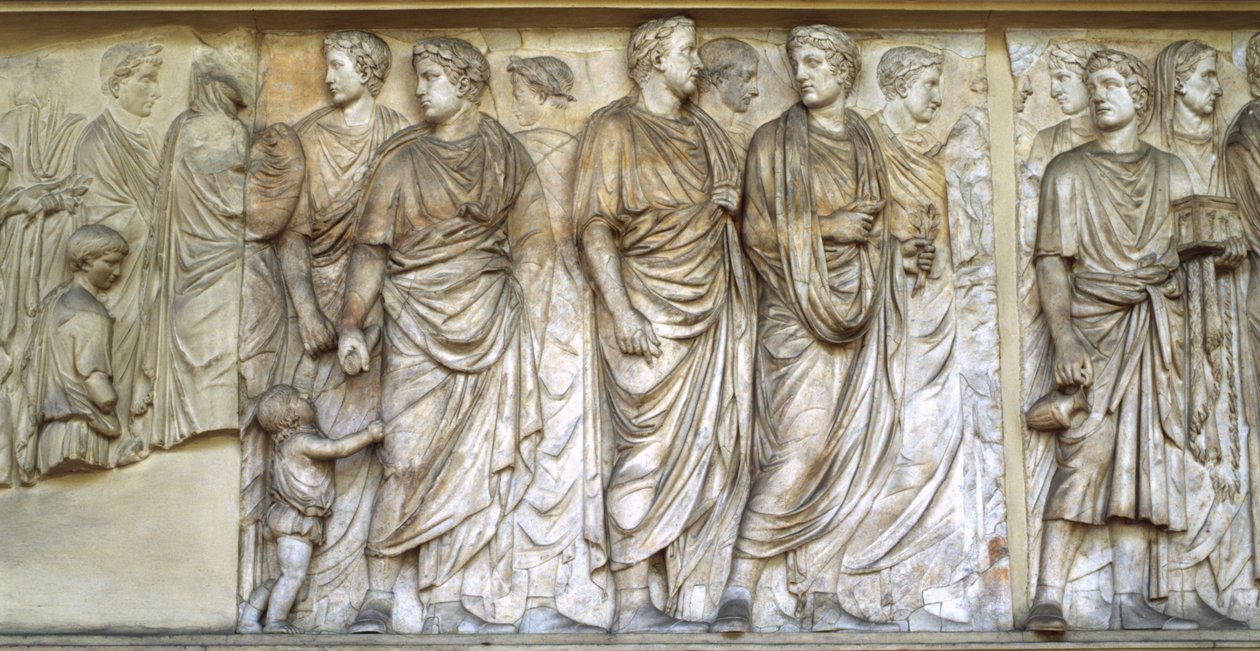 Procesión de sacerdotes, muro norte del Ara Pacis (mármol) de Roman