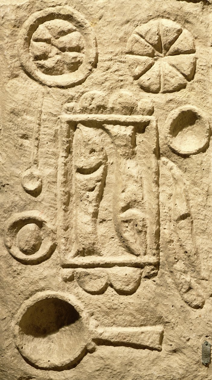 Relieve que representa una mesa puesta, de Timgad, Argelia de Roman