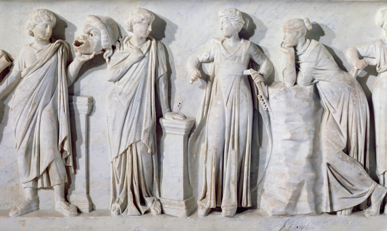 Sarcófago de las Musas (detalle de Talía, Erato, Euterpe y Polimnia) de Roman