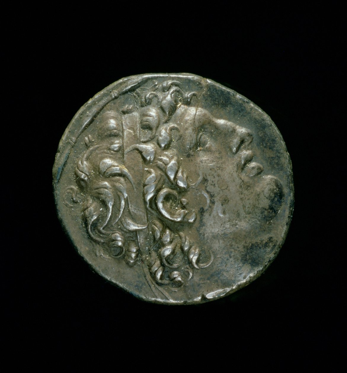 Tetradracma de plata (anverso) del gobernante seléucida de Roman