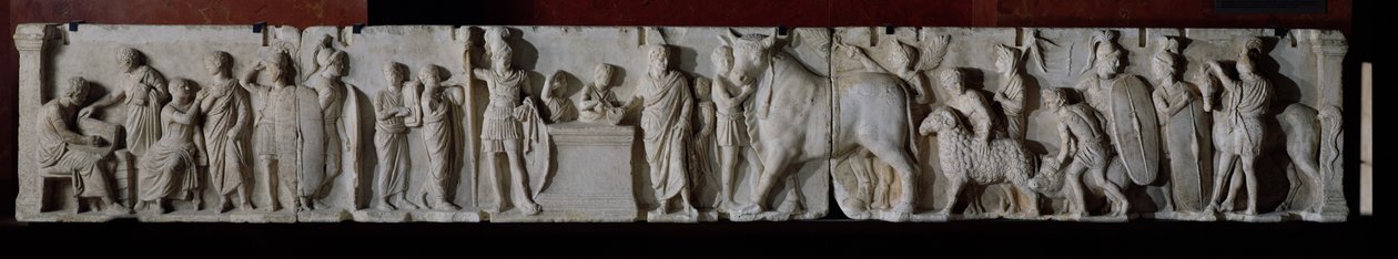Censo y sacrificio de un toro, un carnero y un cerdo en honor al dios Marte, friso del Altar de Domicio Ahenobarbo, del Templo de Neptuno, Roma de Roman
