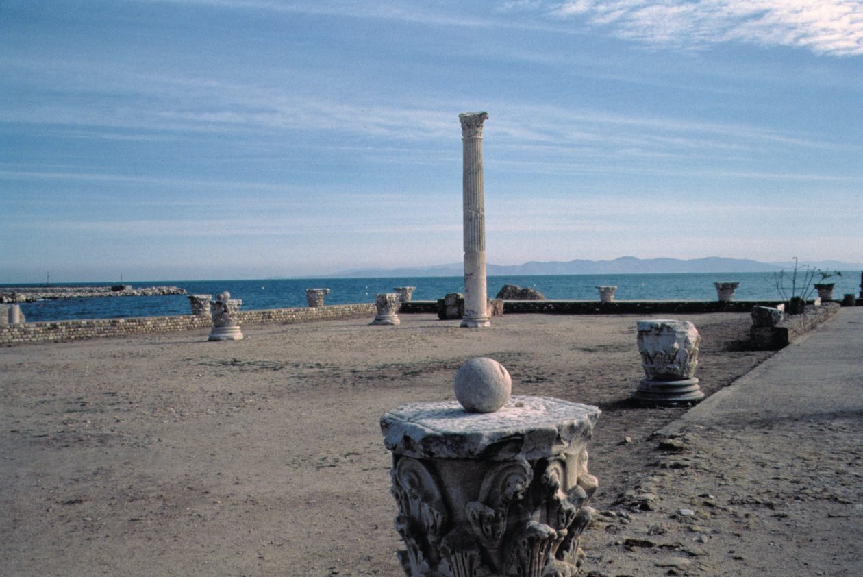 Vista del puerto de Roman