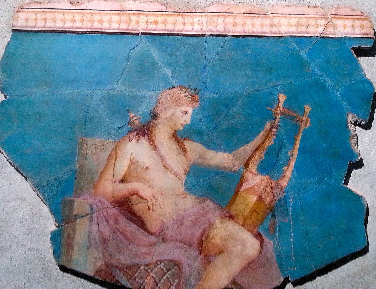 Apolión tocando la lira o cítara, Roma de Roman