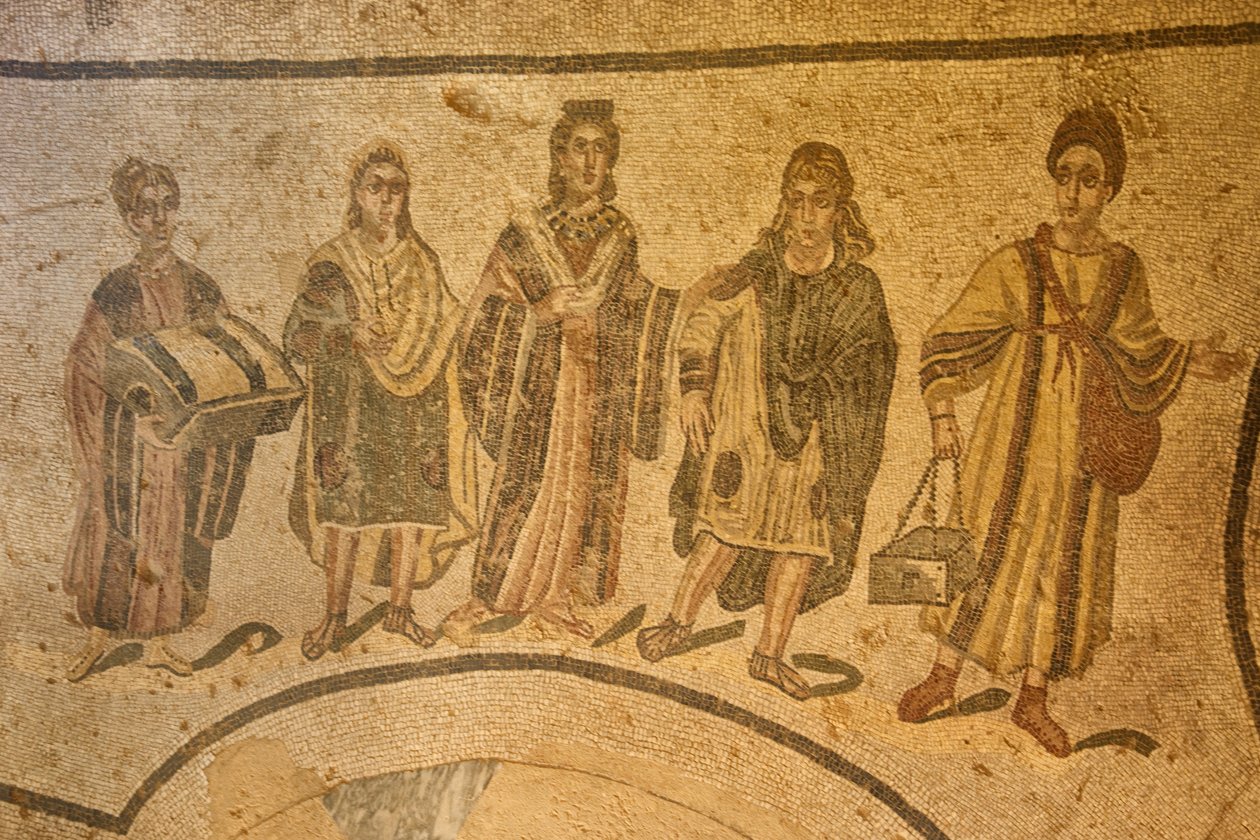 Entrada a las termas, mosaico de piso, Villa Romana del Casale, Piazza Armerina, Sicilia, Italia de Roman