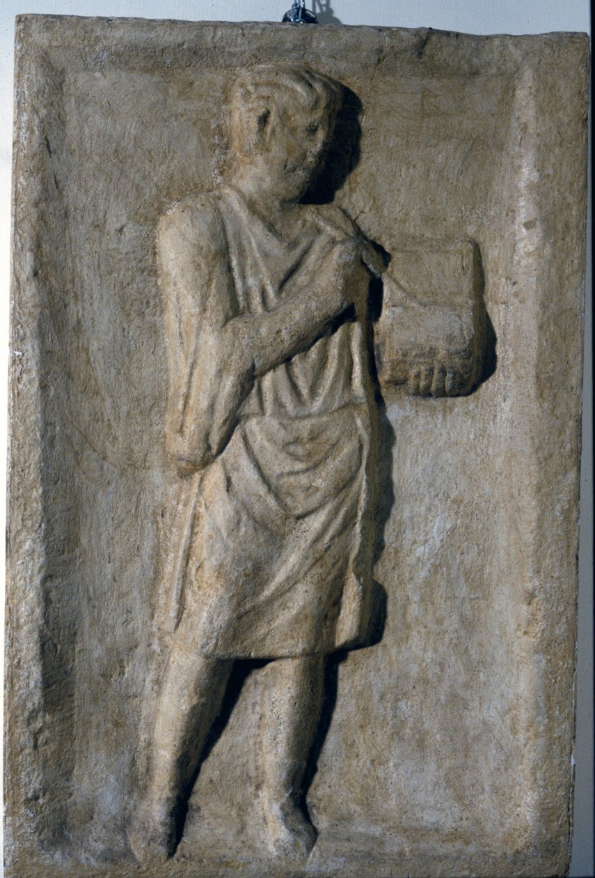 Bajo relieve romano del siglo III d.C. Un escritor de Roman