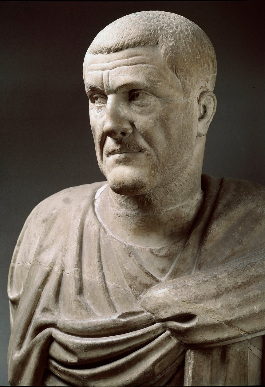 Estatua de mármol del emperador Maximino el Tracio (173-238) - Roma, Museos Capitolinos de Roman