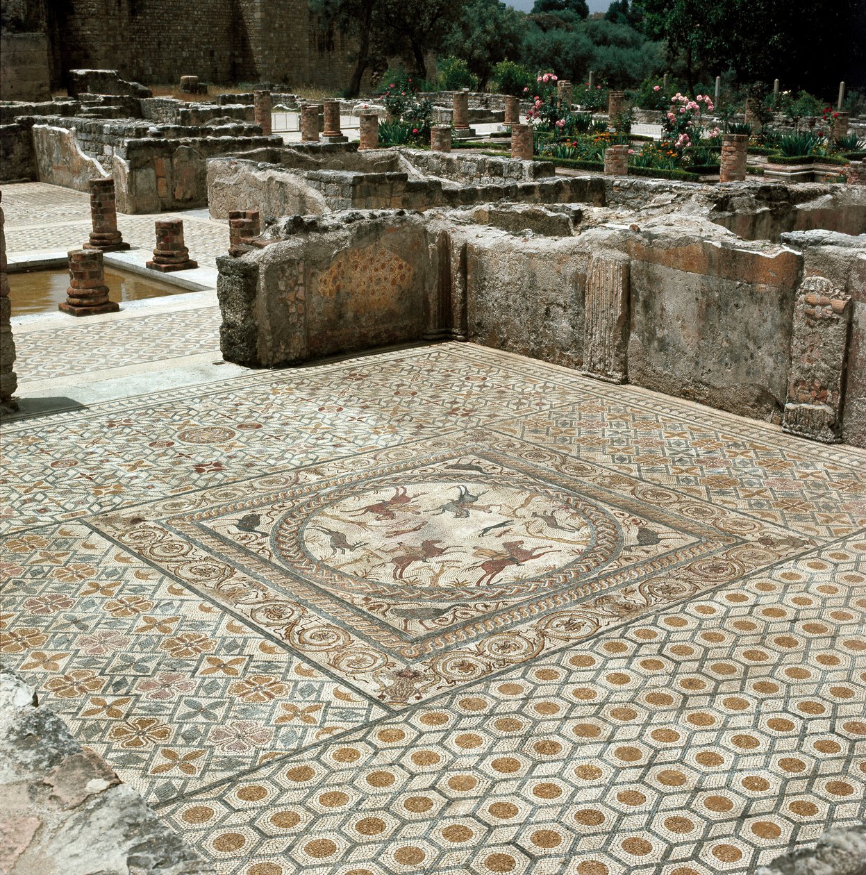 Restos de los mosaicos de la ciudad romana de Roman