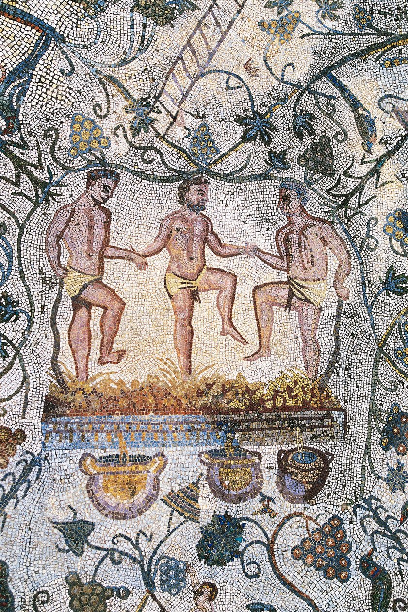 Arte romano: Mosaico de la Cosecha. Detalle que representa a tres hombres aplastando las uvas para obtener el mosto. Casa romana del anfiteatro. Siglo III d.C. Mérida, España de Roman