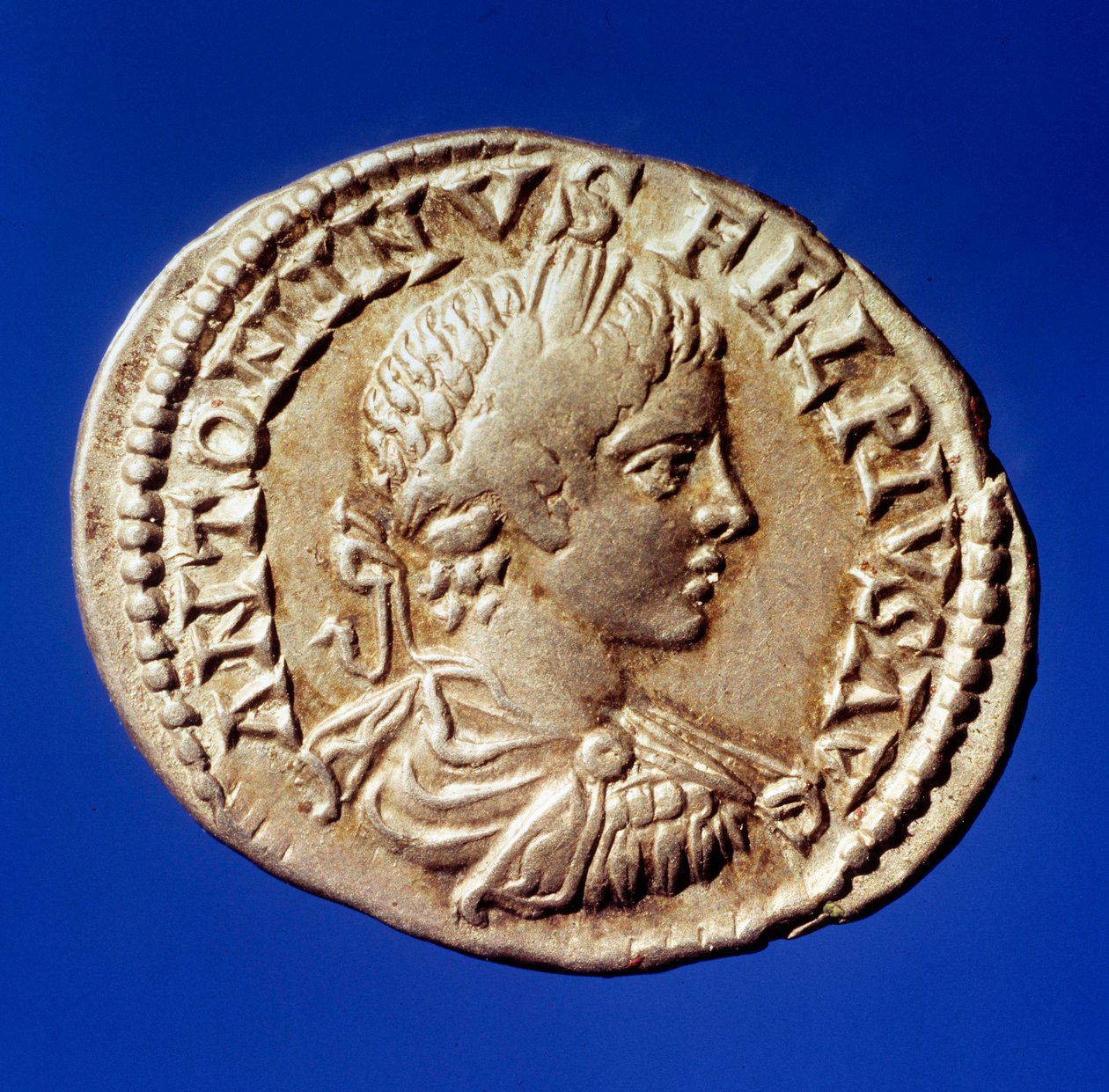 Arte romano: denario de plata con la efigie del emperador romano Elagabal (204-222 d.C.) de Roman