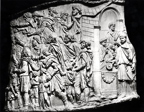 Escena sacrificial, un molde tomado de la Columna de Trajano, 113 d.C. de Roman