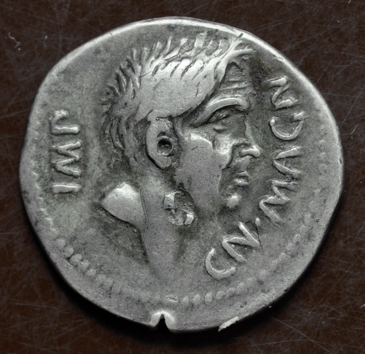 Moneda de plata con la efigie de Pompeyo el Grande de Roman