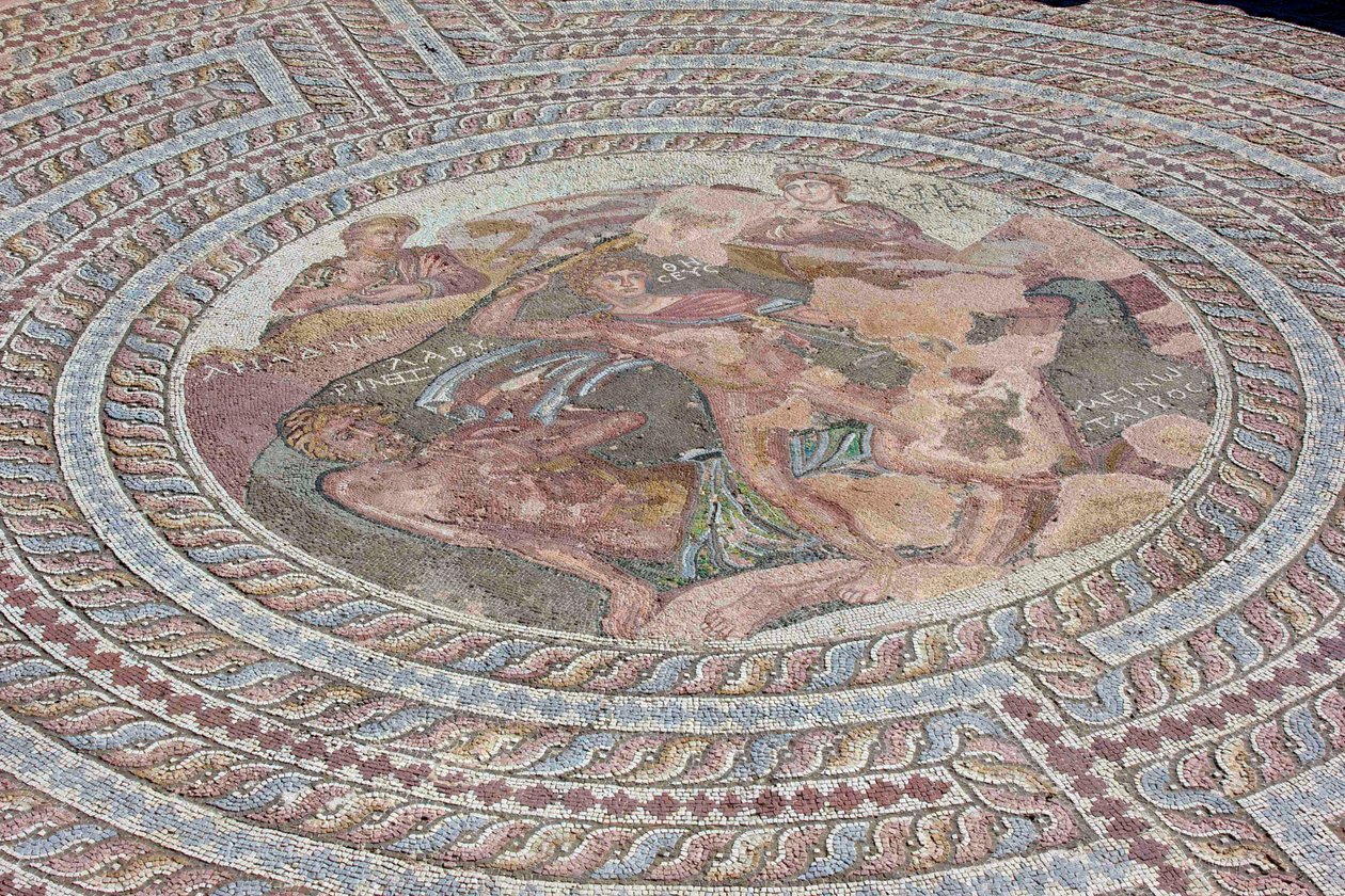 Teseo y el Minotauro, Casa de Teseo, Pafos, Chipre (mosaico) de Roman