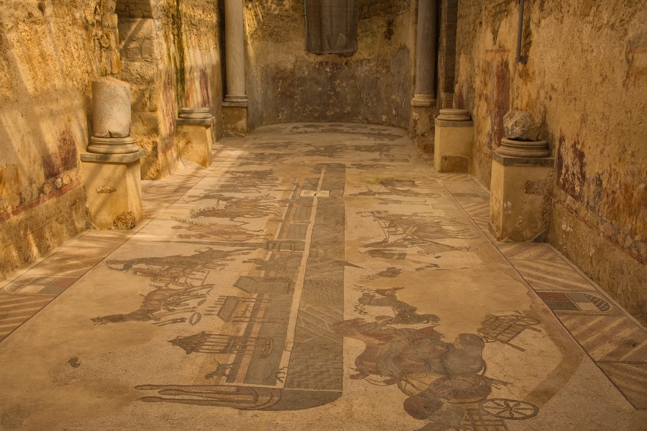 Sala de dos ábsides, mosaico de piso, Villa Romana del Casale, Piazza Armerina, Sicilia, Italia de Roman