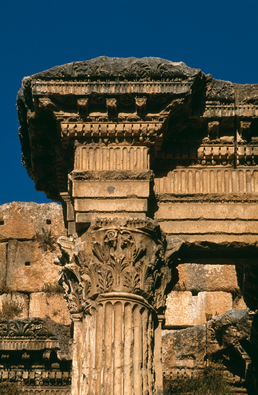 Templo de Baco (detalle del entablamento)