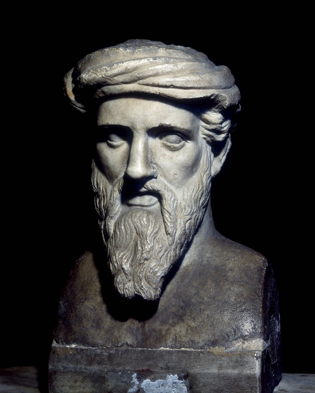 Busto de Pitágoras (siglo VI a.C.), Museos Capitolinos, Roma de Roman Roman