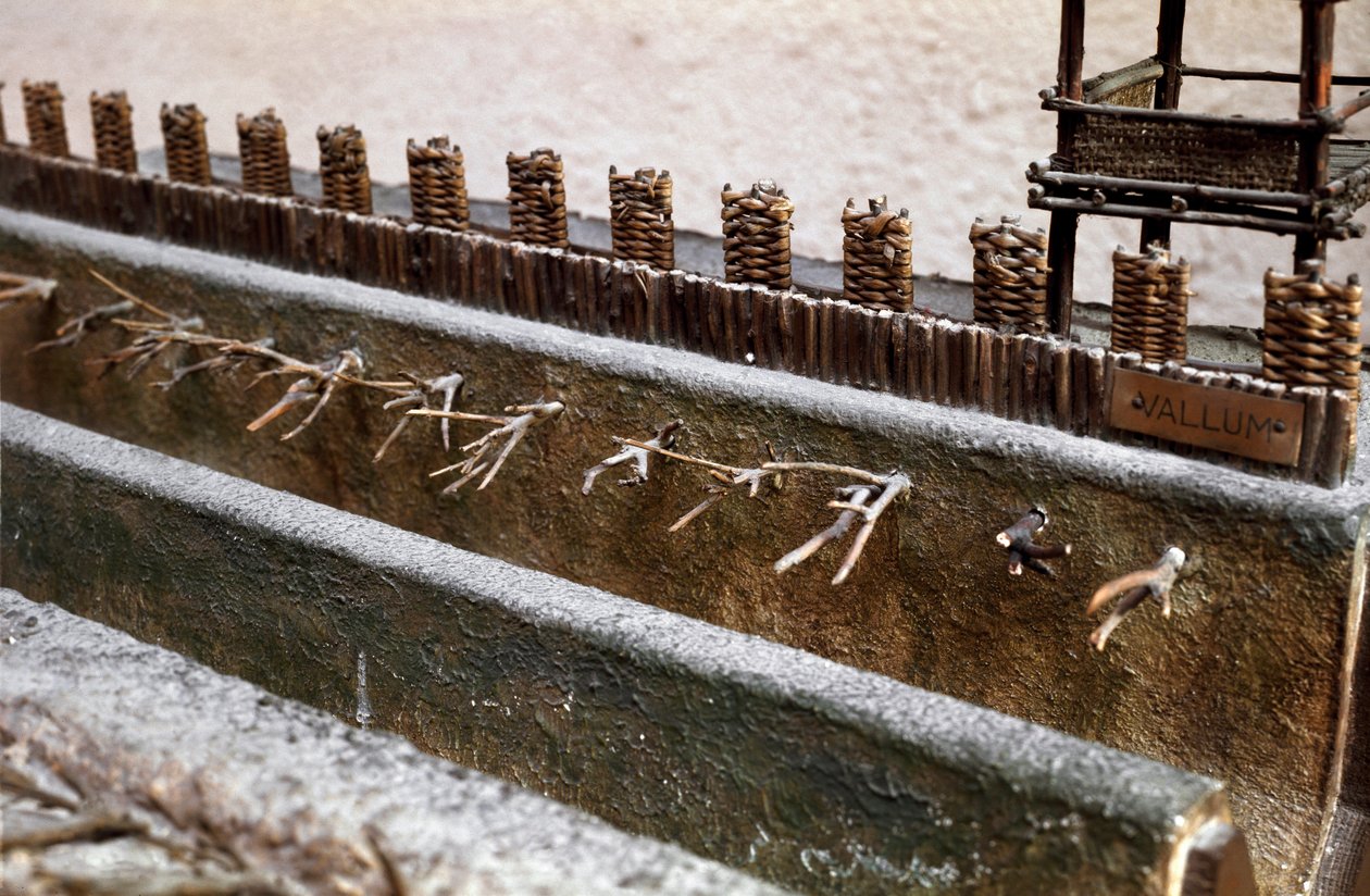 Modelo que reproduce el asedio y la batalla de Alesia en septiembre del 52 a.C. por Julio César que vio la derrota de Vercingetórix. Detalle que representa el sistema de defensa construido por César. Roma, Museo de la Civilización Romana de Roman Roman