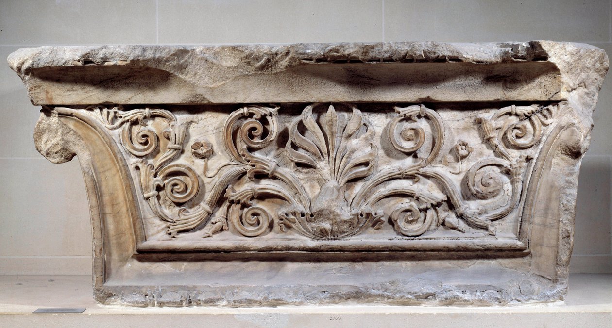 Capitel de pilastra. Arquitectura del Imperio Romano. París, Museo del Louvre de Roman Roman
