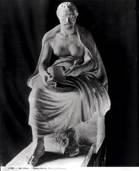 Filósofo sentado, la cabeza se cree que es de Demóstenes (384-322 a.C.) (añadido posteriormente) de la villa Montalto-Negroni (mármol) de Roman Roman