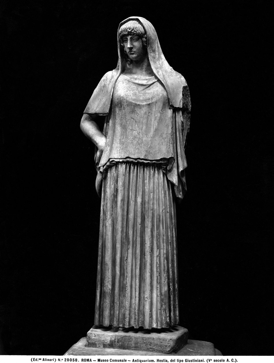 Estatua de Hestia de Roman Roman