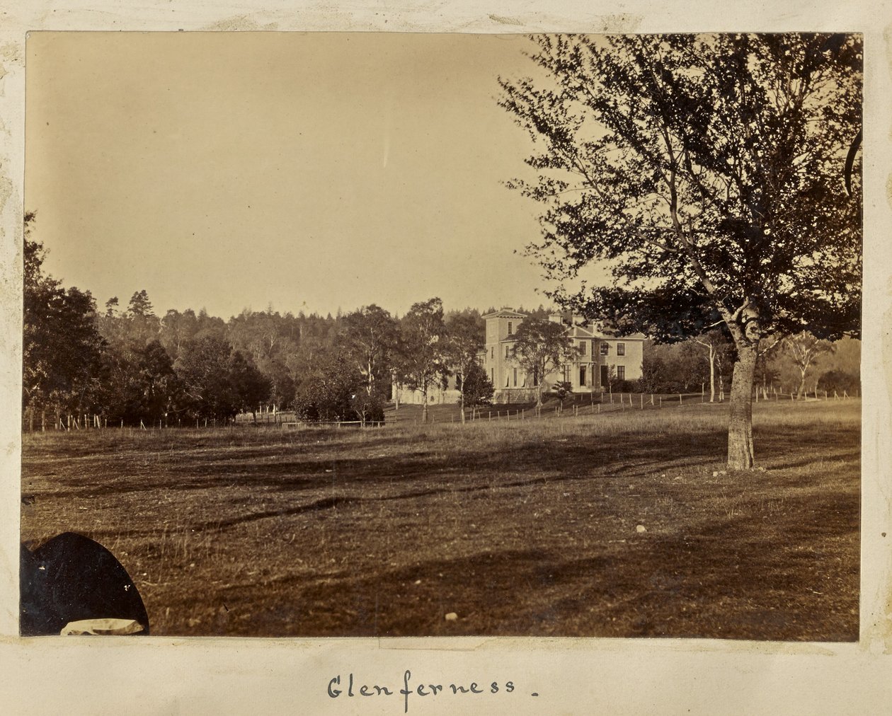 Glenferness de Ronald Ruthven Leslie Melville