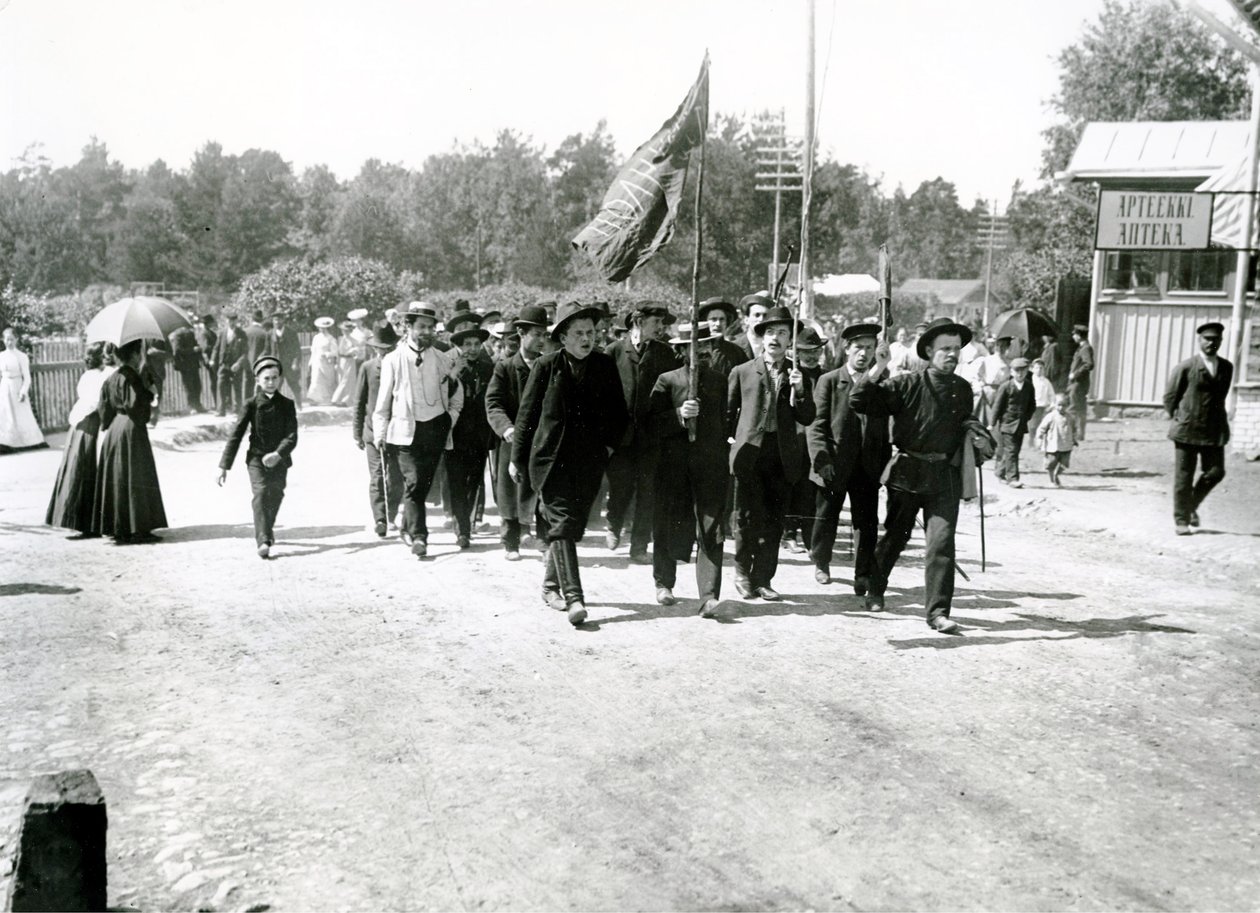 Marcha de protesta en San Petersburgo, 1906 de Russian Photographer