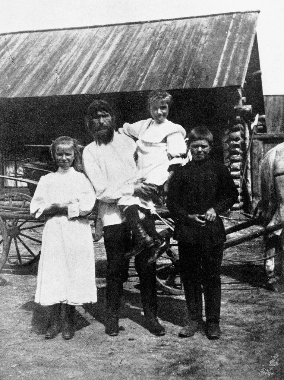 Rasputin y su familia en Pokrovskoe de Russian Photographer